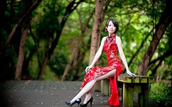 少年高潮h跪趴扩张调教喷水文